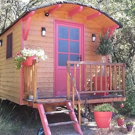 Roulotte Romantique Avec Piscine En Cevennes Monteils (Gard) Exterior foto
