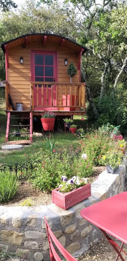 Villa Roulotte avec piscine en Cévennes Monteils  Exterior foto