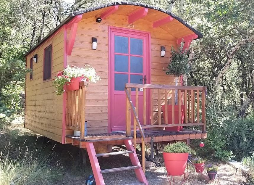 Roulotte Romantique Avec Piscine En Cevennes Monteils (Gard) Exterior foto